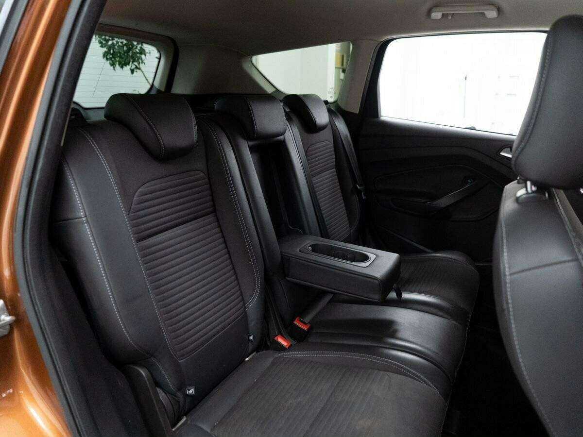 Купить Ford Kuga, 2017, 148 300 км, фото №8