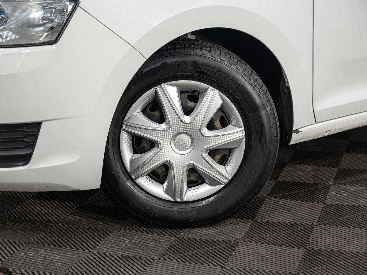 Купить Skoda Rapid, 2017, 157 992 км, фото №9