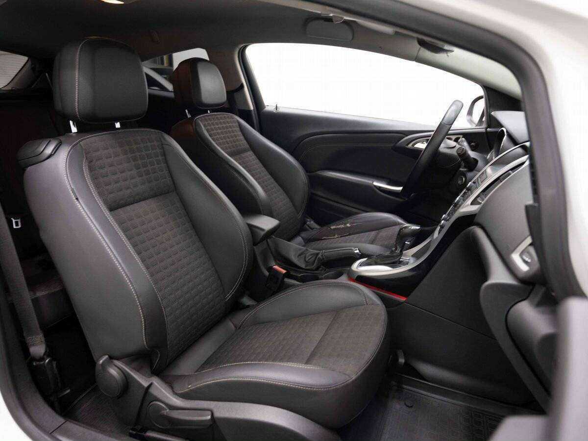 Купить Opel Astra GTC, 2012, 190 009 км, фото №11
