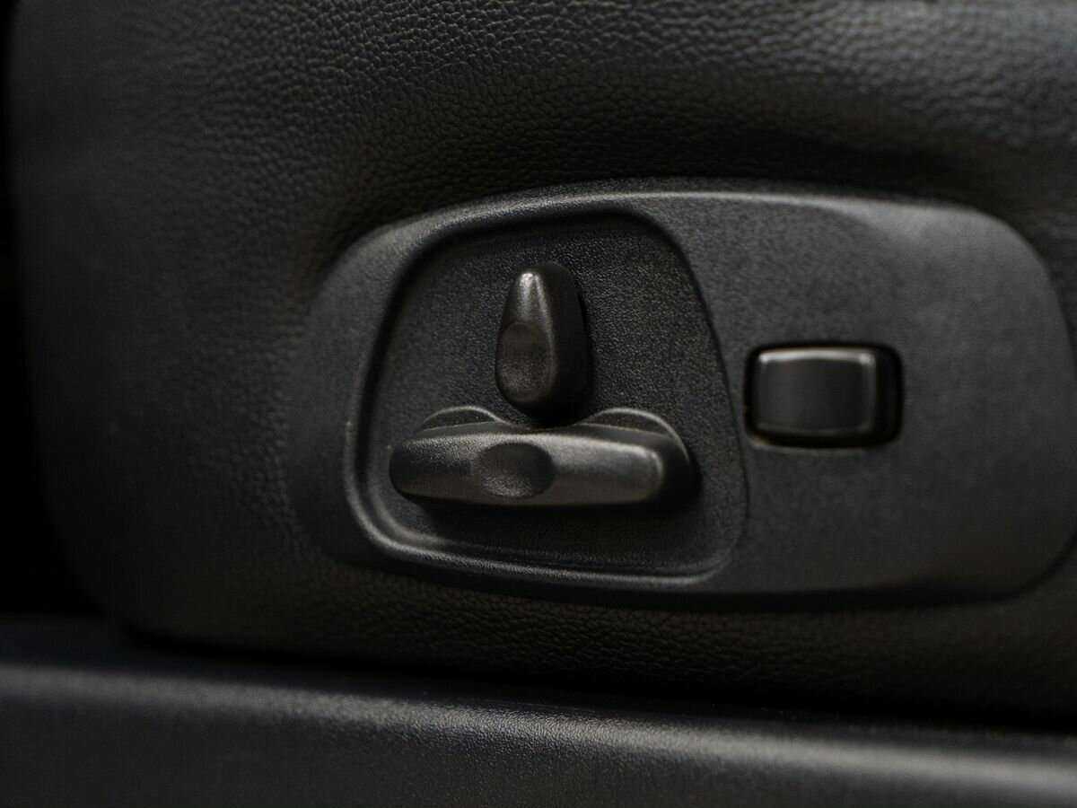 Купить Mitsubishi Pajero, 2012, 235 000 км, фото №18