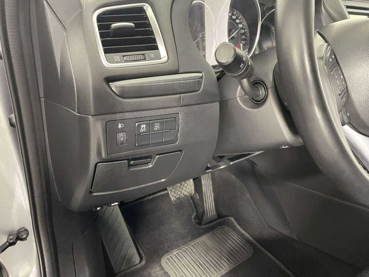 Купить Mazda 6, 2013, 310 154 км, фото №9