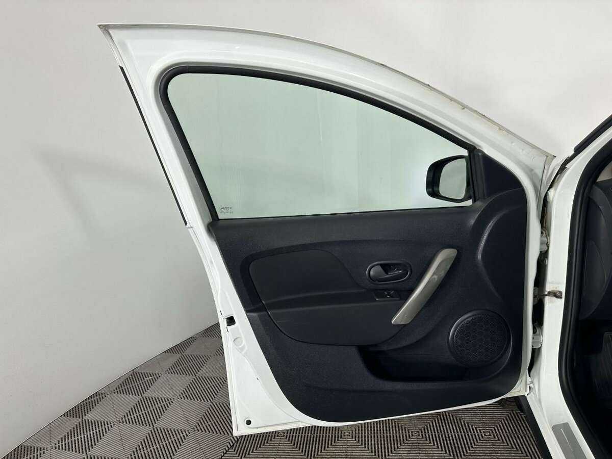 Купить Renault Sandero, 2019, 122 414 км, фото №8