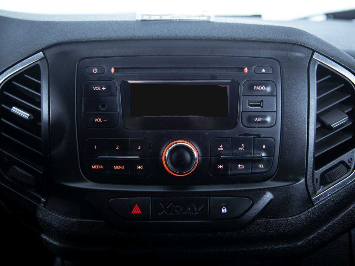 Купить Lada (ВАЗ) XRAY, 2017, 92 319 км, фото №17