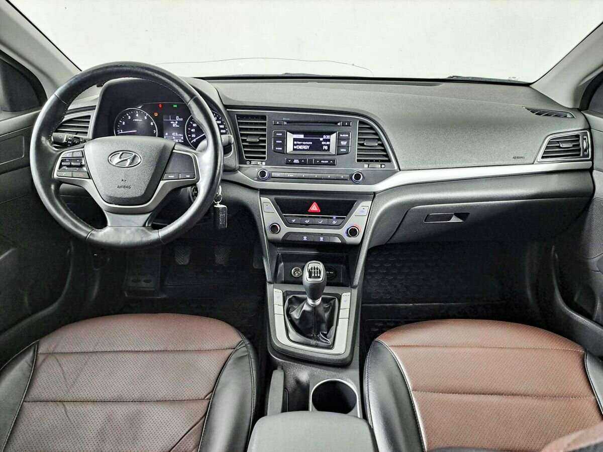 Купить Hyundai Elantra, 2017, 133 552 км, фото №12