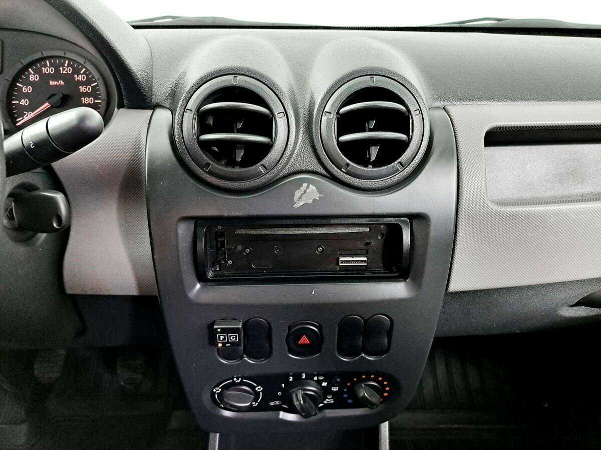 Купить Renault Logan, 2012, 135 001 км, фото №10