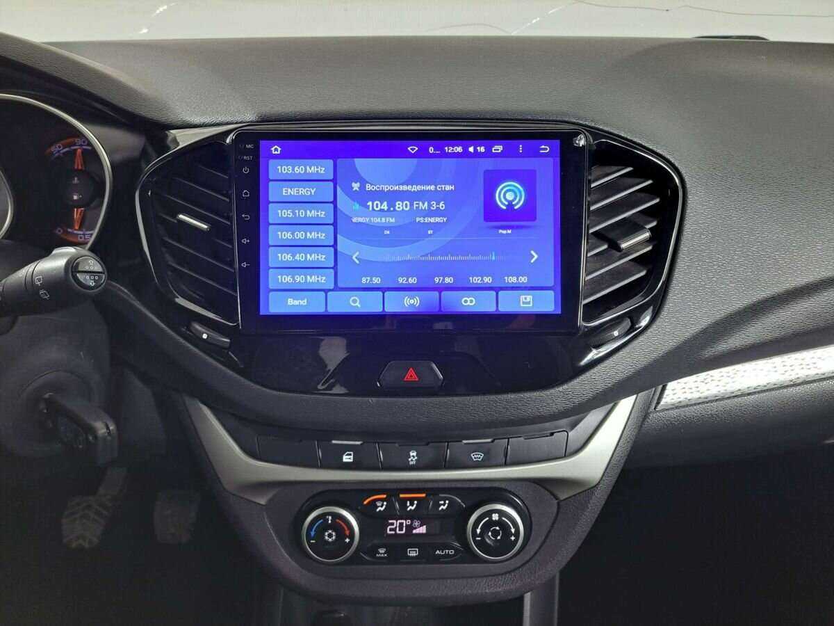 Купить Lada (ВАЗ) Vesta SW Cross, 2018, 98 000 км, фото №13