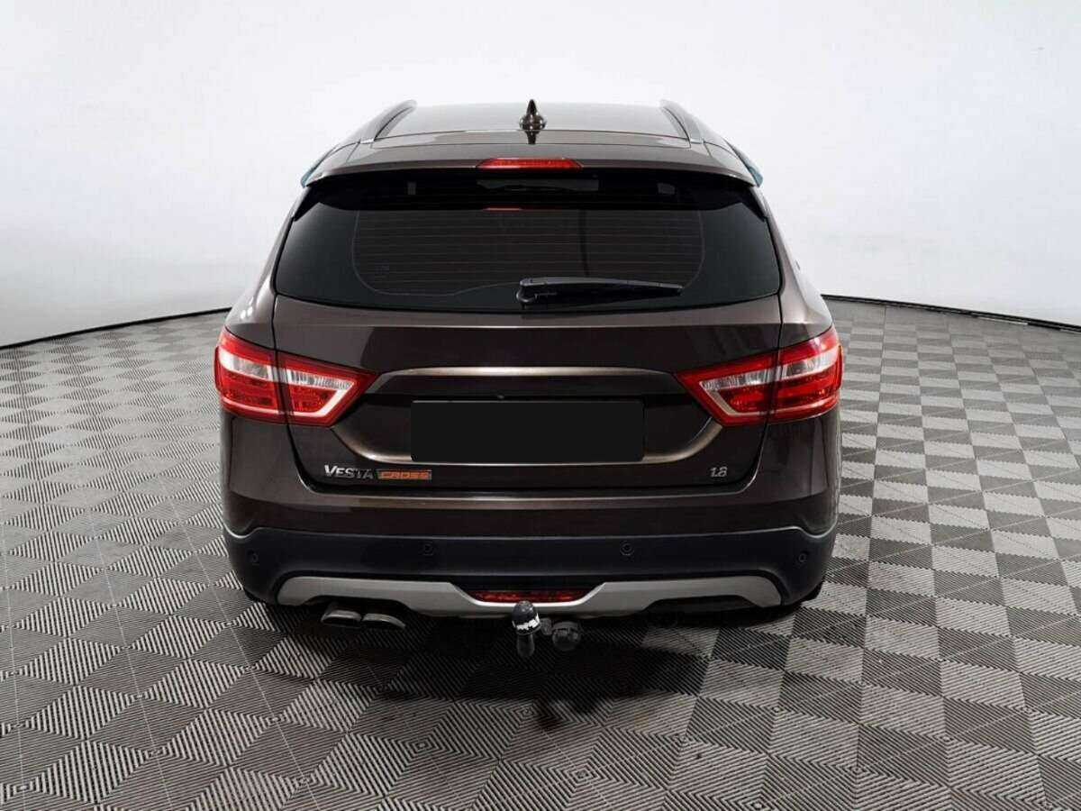 Купить Lada (ВАЗ) Vesta SW Cross, 2017, 105 522 км, фото №6