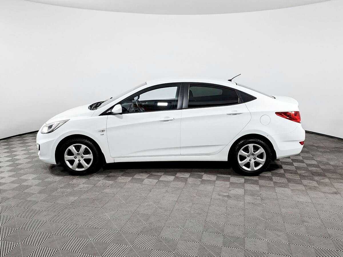 Купить Hyundai Solaris, 2013, 148 000 км, фото №8