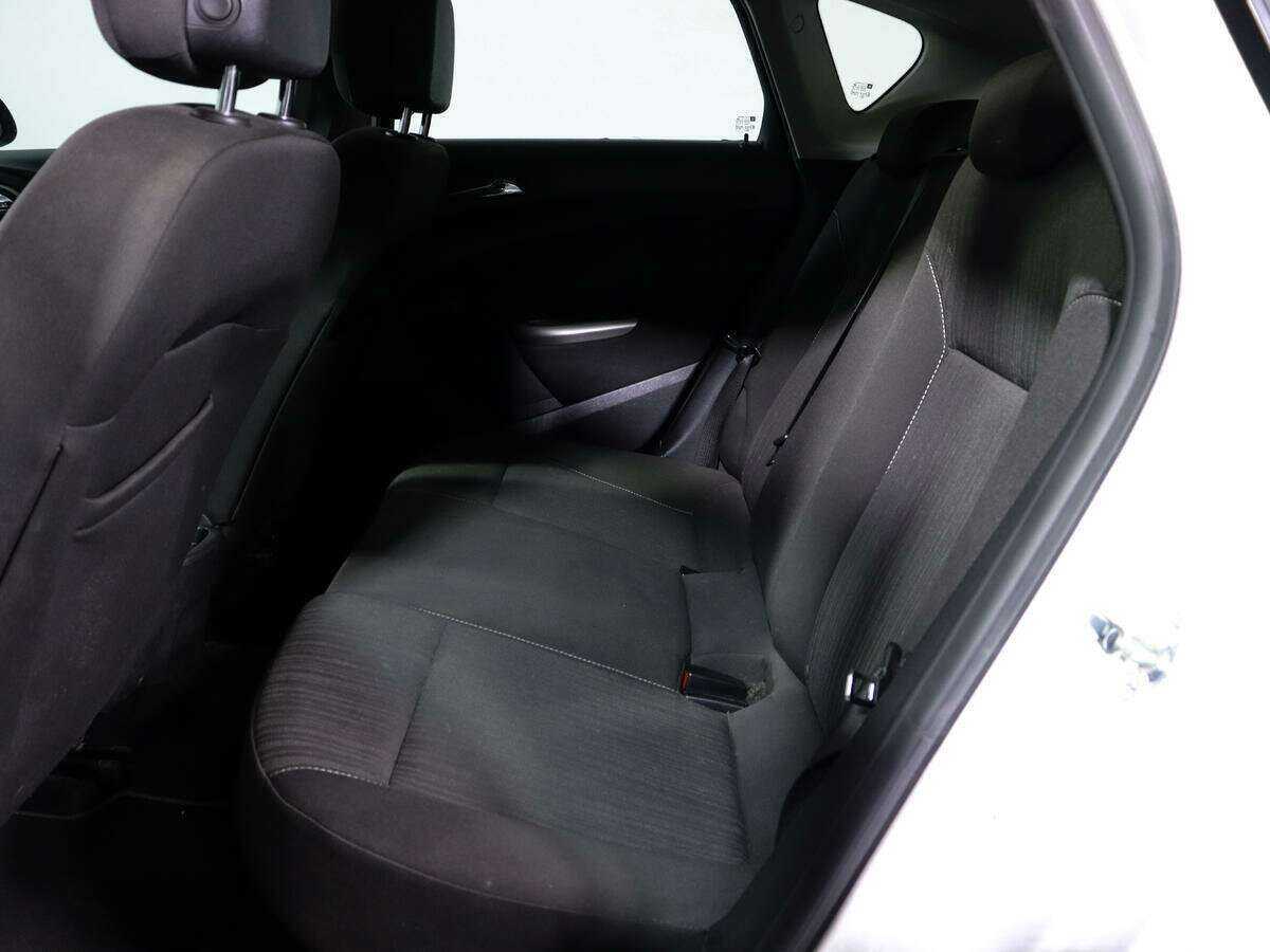 Купить Opel Astra, 2012, 80 000 км, фото №8