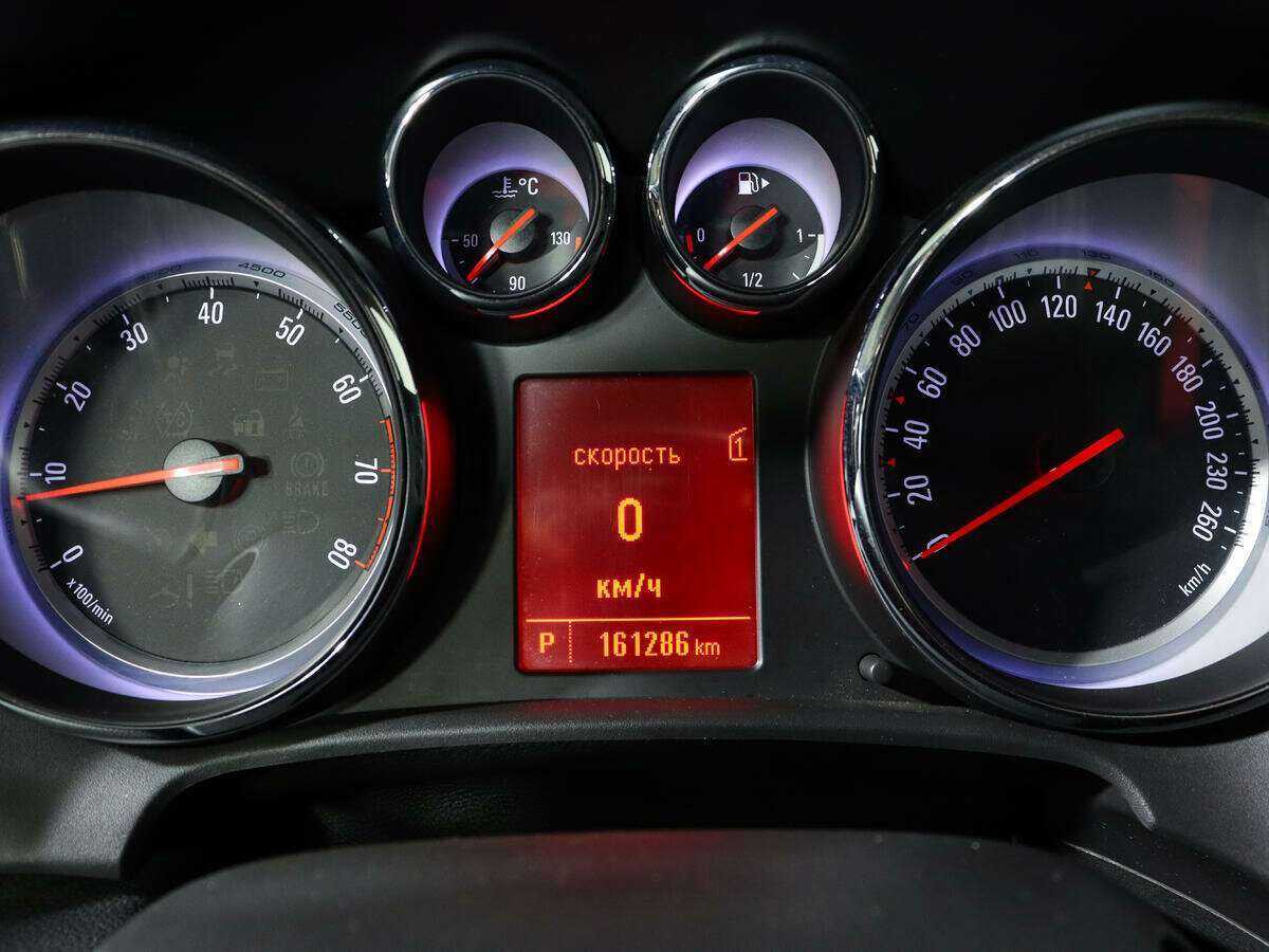 Купить Opel Astra, 2012, 160 000 км, фото №11