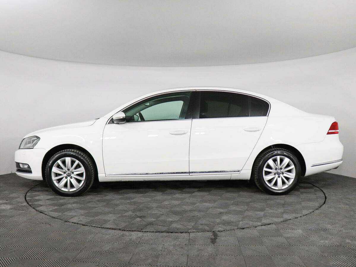 Купить Volkswagen Passat, 2013, 121 557 км, фото №8