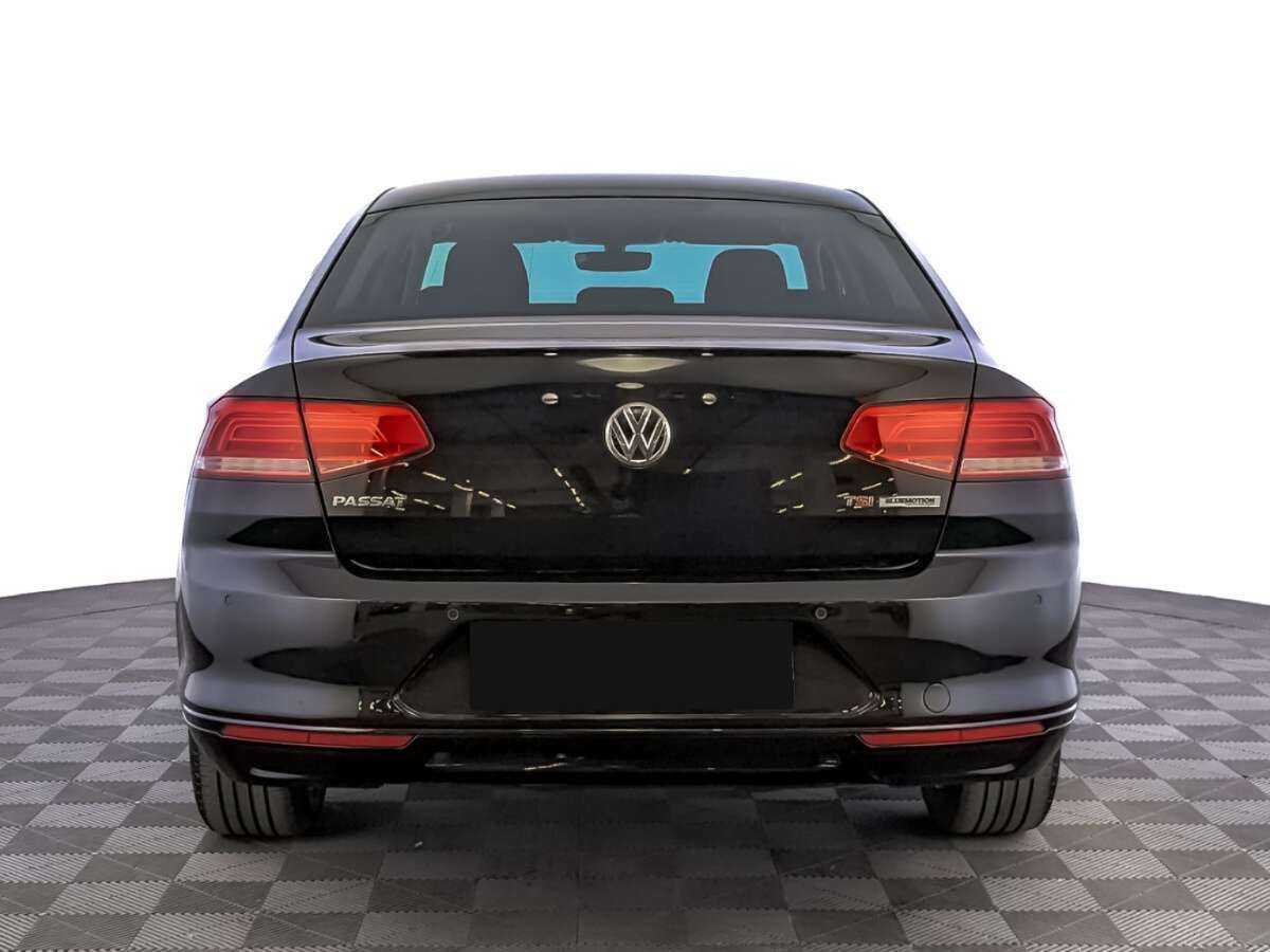 Купить Volkswagen Passat, 2016, 61 012 км, фото №6