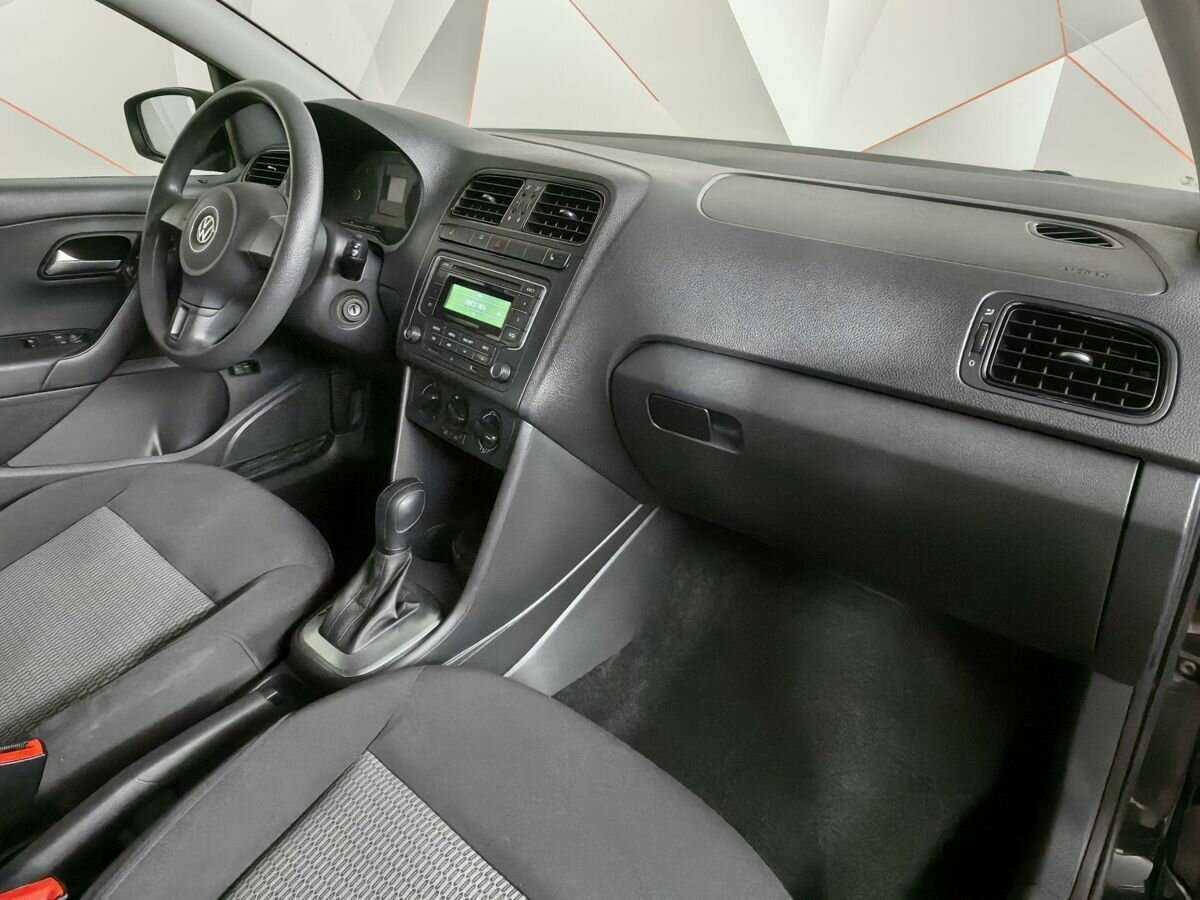 Купить Volkswagen Polo, 2013, 131 497 км, фото №9