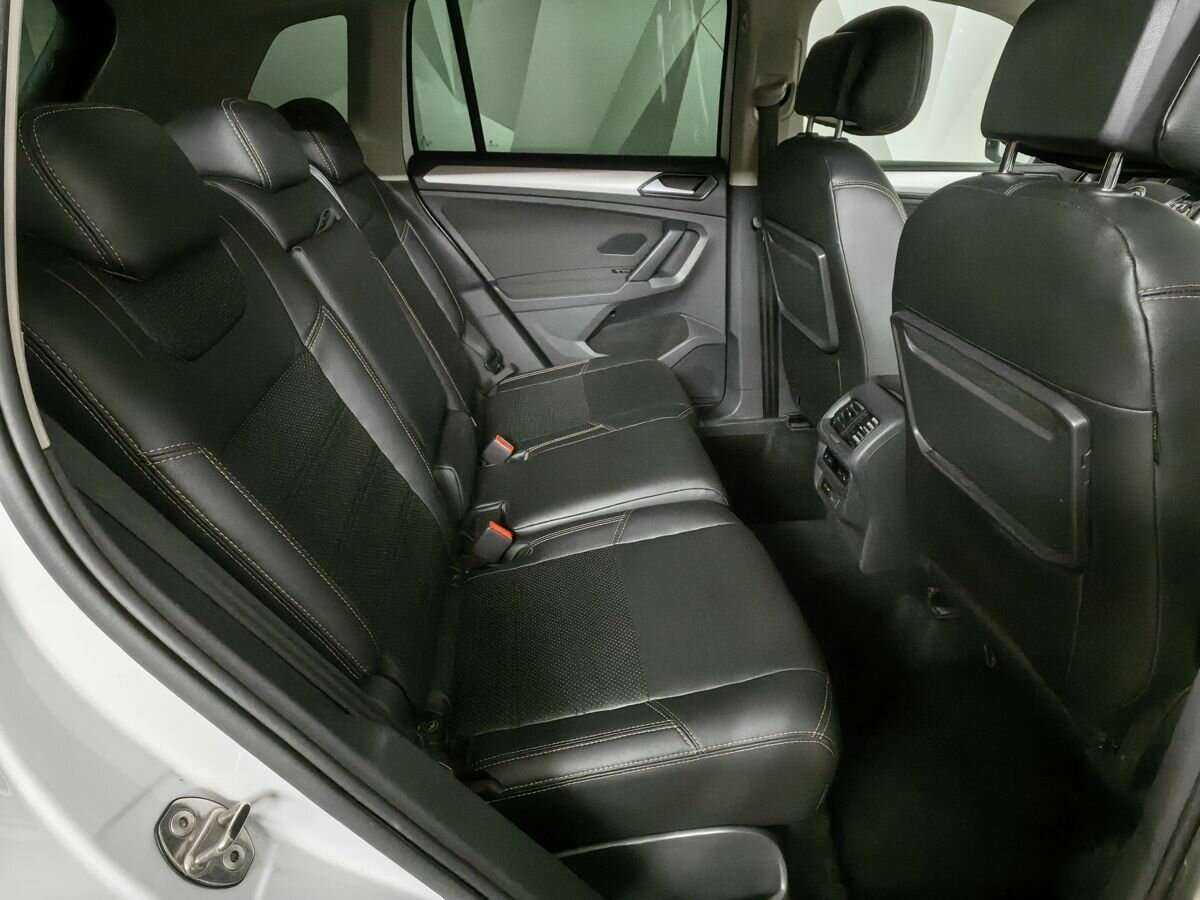 Купить Volkswagen Tiguan, 2018, 133 225 км, фото №12