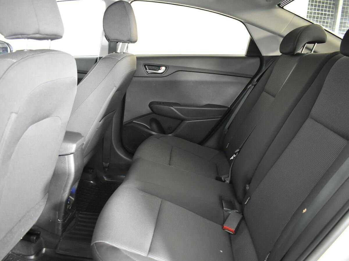 Купить Hyundai Solaris, 2020, 41 601 км, фото №13