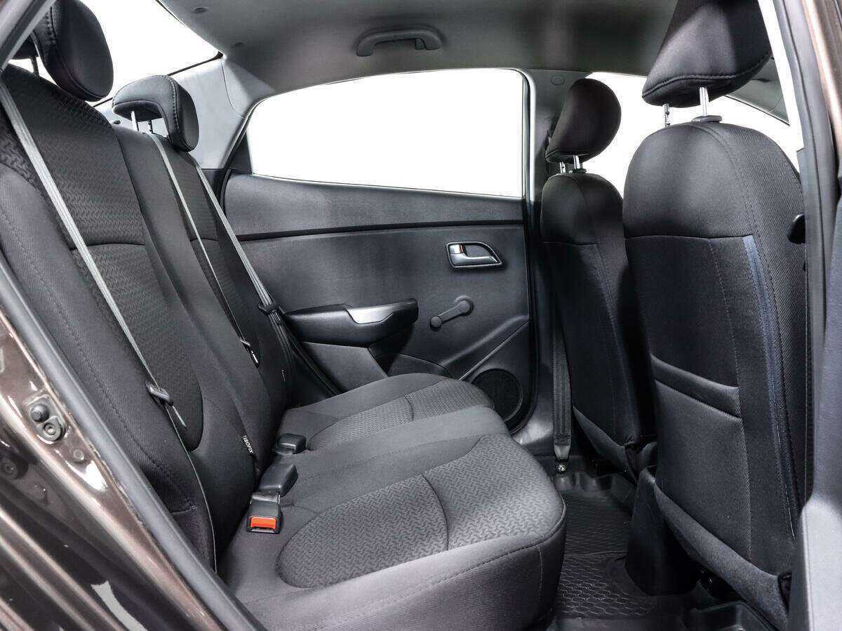 Купить Kia Rio, 2016, 66 612 км, фото №12