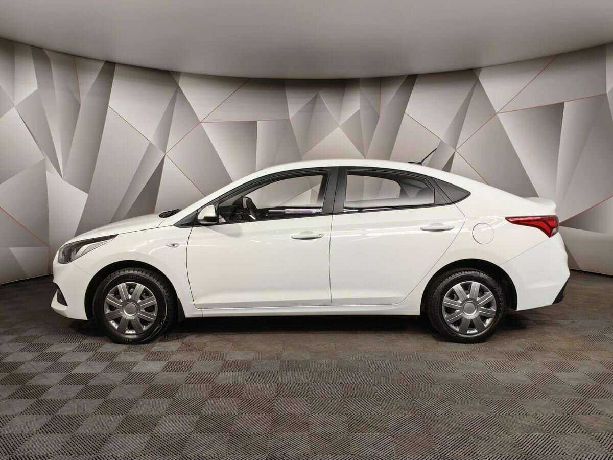 Купить Hyundai Solaris, 2019, 121 640 км, фото №5