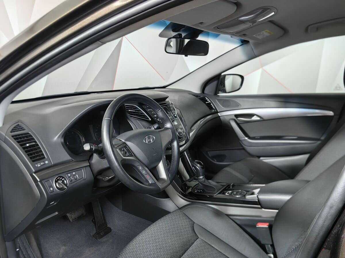 Купить Hyundai i40, 2016, 100 282 км, фото №13