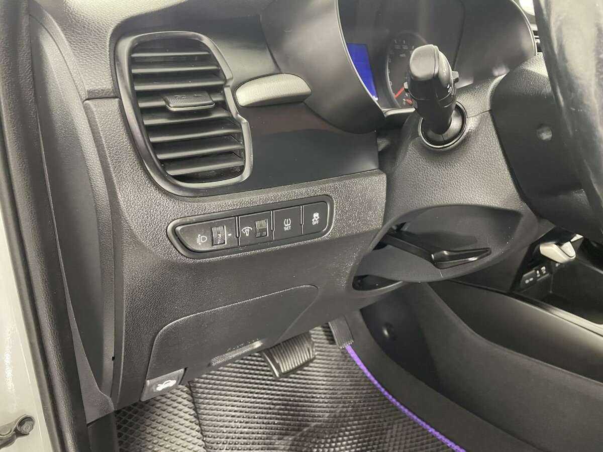 Купить Kia Rio, 2018, 65 741 км, фото №9