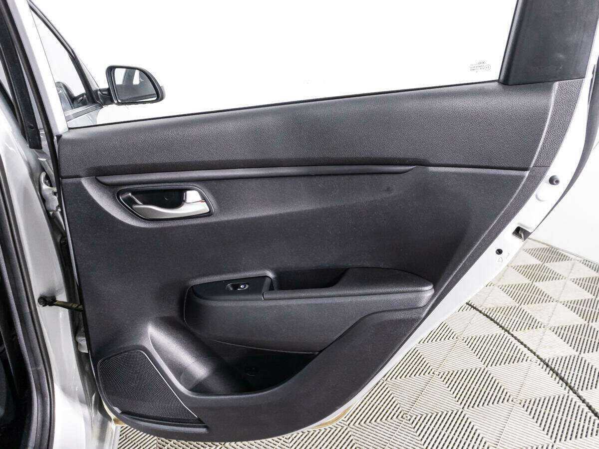 Купить Kia Rio, 2020, 77 312 км, фото №28