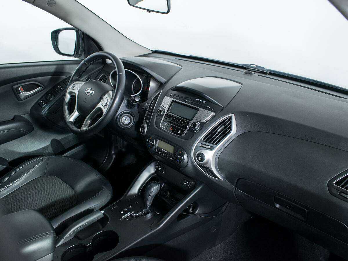 Купить Hyundai ix35, 2012, 142 645 км, фото №9