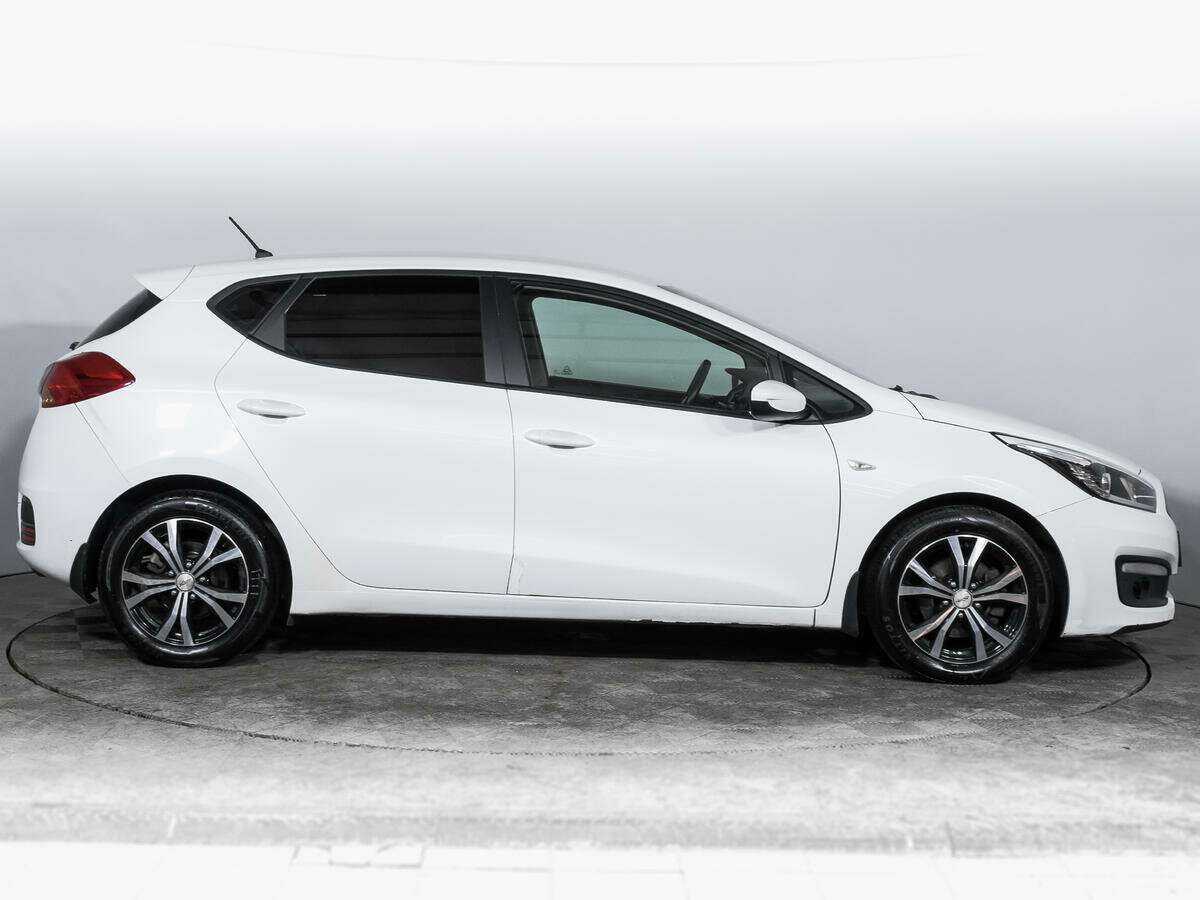 Купить Kia Ceed, 2016, 138 159 км, фото №4