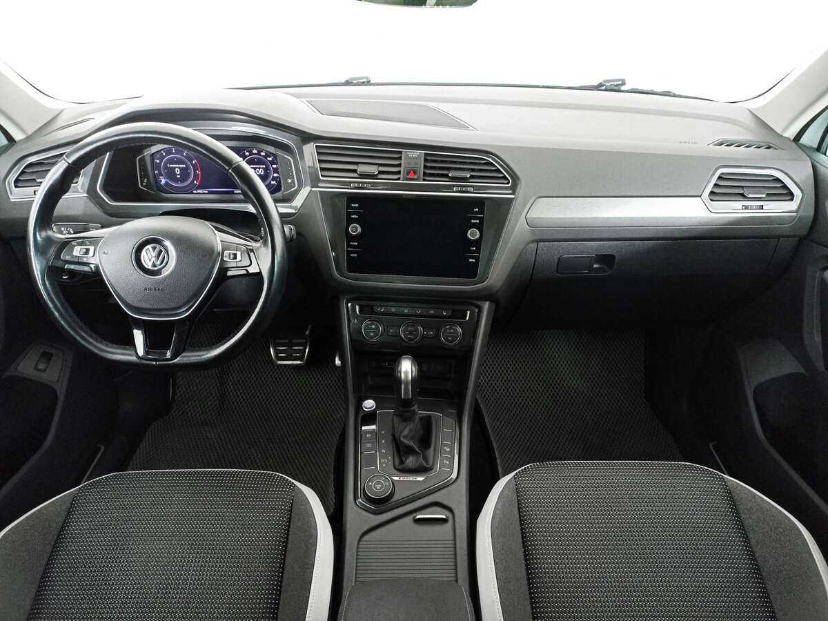 Купить Volkswagen Tiguan, 2019, 243 793 км, фото №12