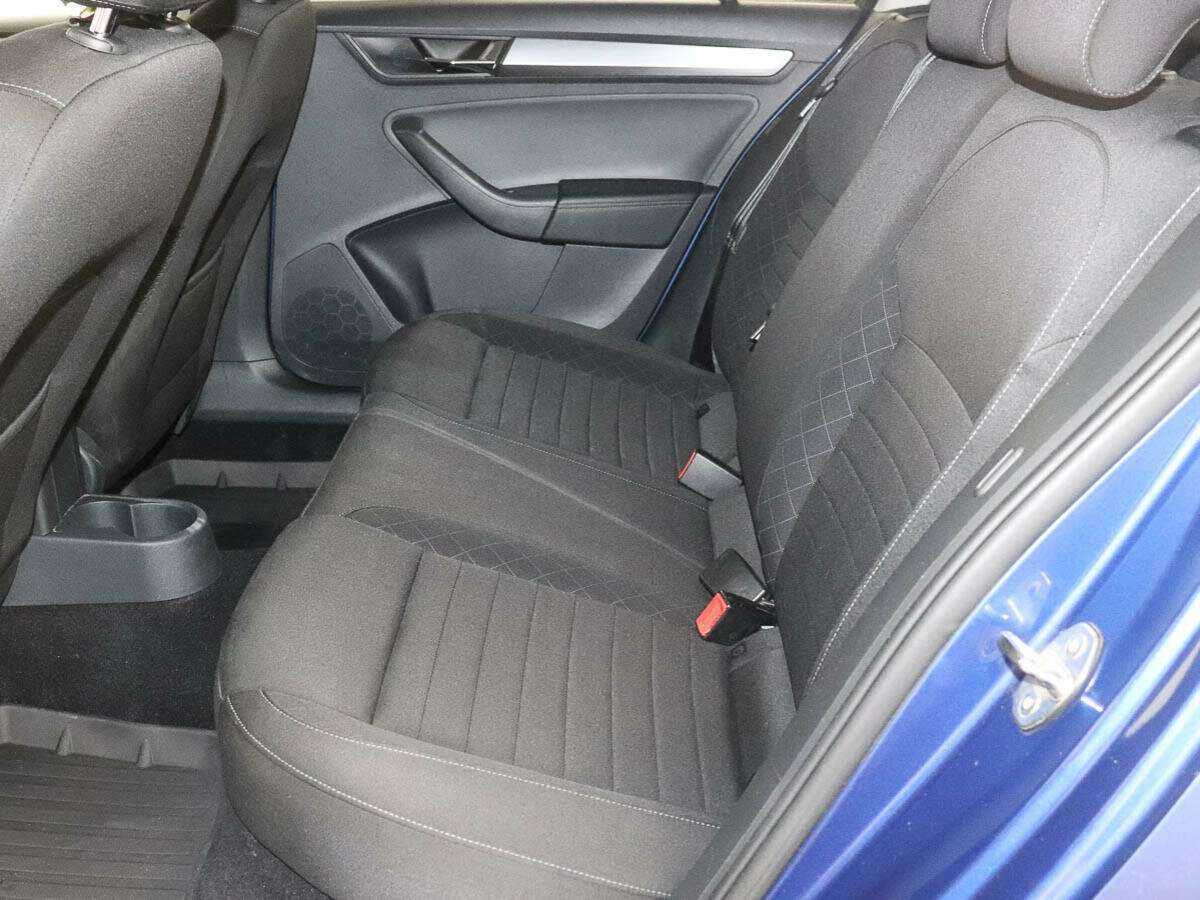 Купить Skoda Rapid, 2017, 146 924 км, фото №9