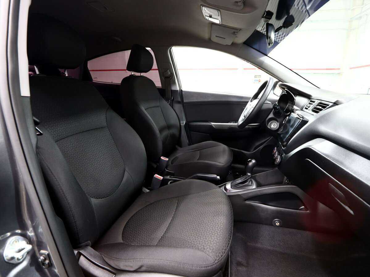Купить Kia Rio, 2016, 137 000 км, фото №8