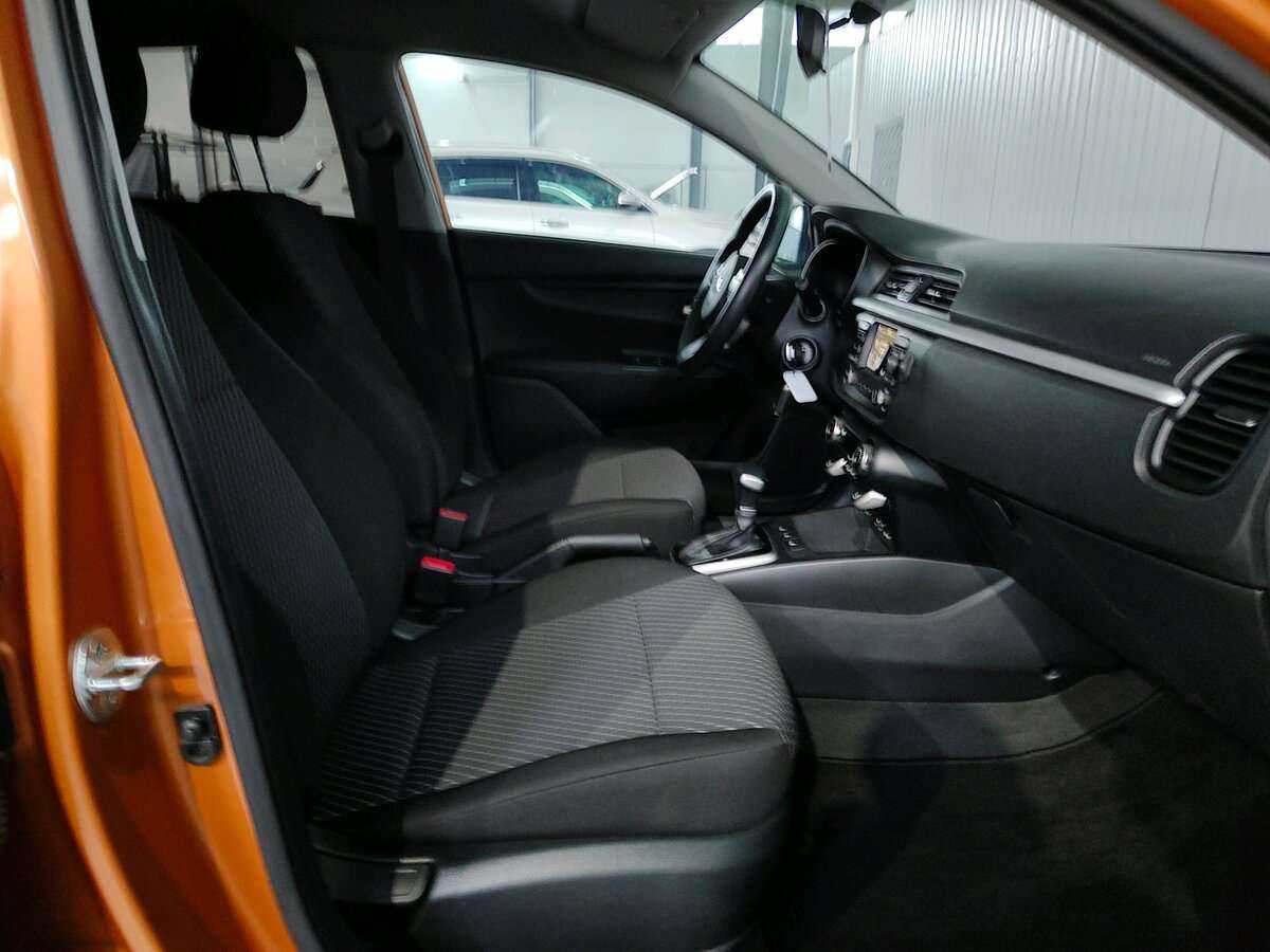 Купить Kia Rio X-Line, 2019, 48 364 км, фото №14