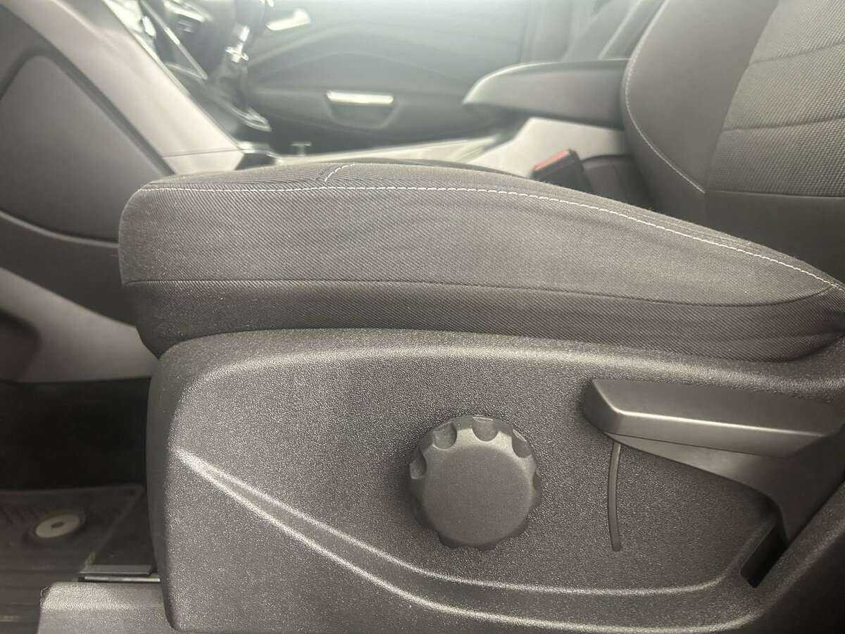 Купить Ford Kuga, 2015, 95 000 км, фото №10