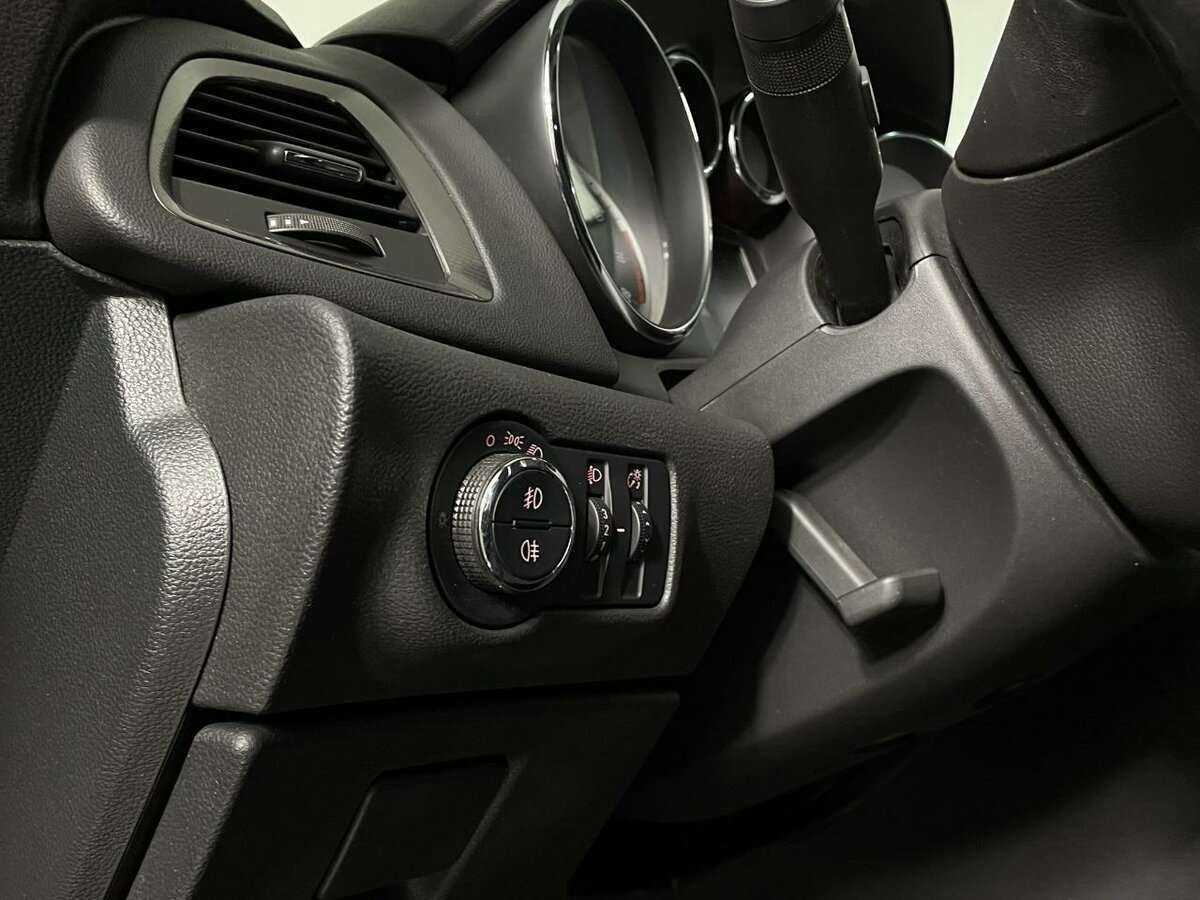 Купить Opel Astra, 2012, 203 027 км, фото №9