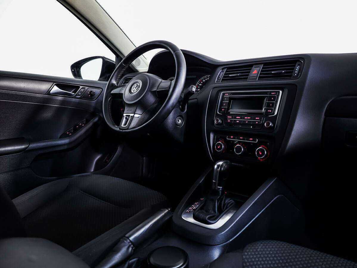 Купить Volkswagen Jetta, 2014, 152 188 км, фото №8