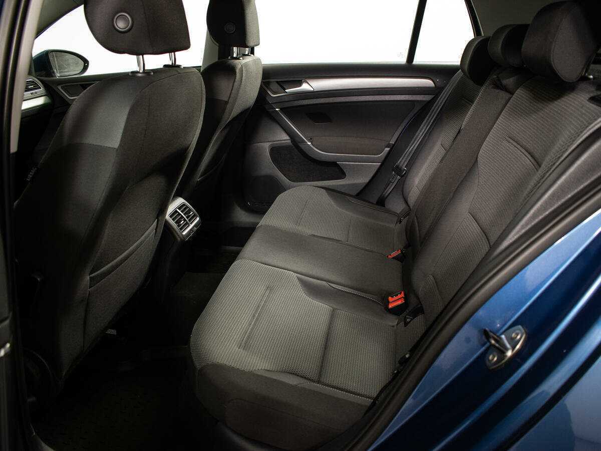 Купить Volkswagen Golf, 2012, 106 708 км, фото №10