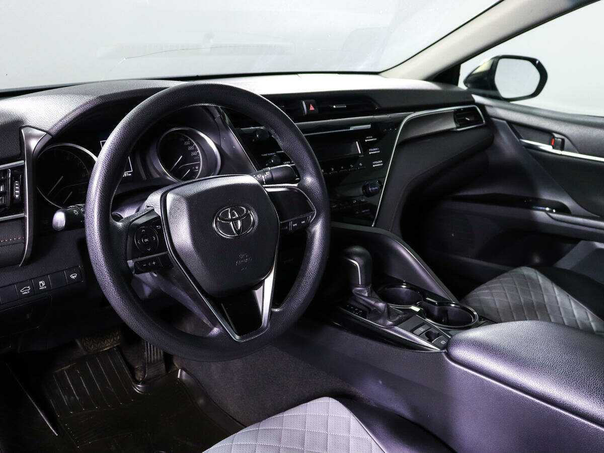 Купить Toyota Camry, 2021, 266 590 км, фото №12