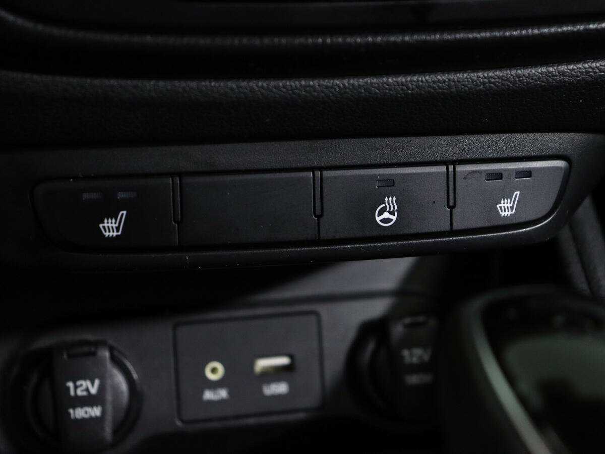 Купить Hyundai Solaris, 2017, 91 000 км, фото №16