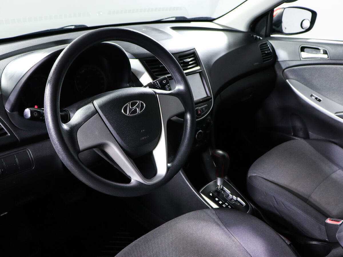 Купить Hyundai Solaris, 2013, 96 000 км, фото №12