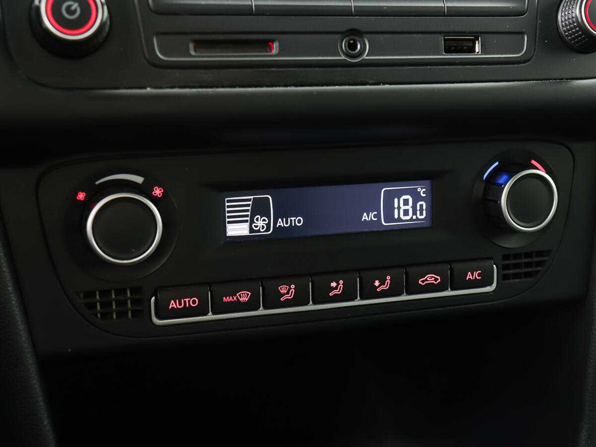 Купить Volkswagen Polo, 2017, 97 800 км, фото №16