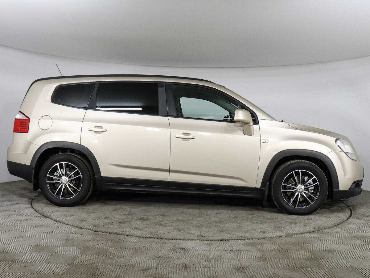 Купить Chevrolet Orlando, 2012, 239 199 км, фото №4