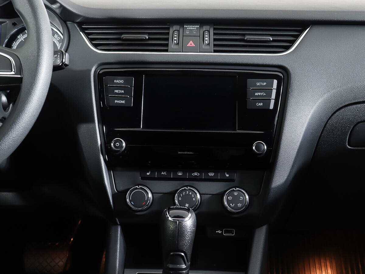 Купить Skoda Octavia, 2018, 38 826 км, фото №12