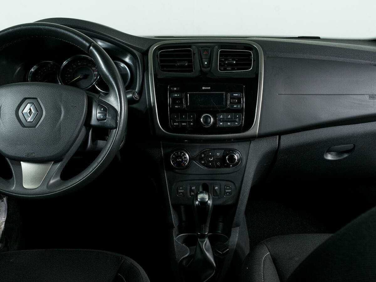 Купить Renault Sandero Stepway, 2017, 97 600 км, фото №10