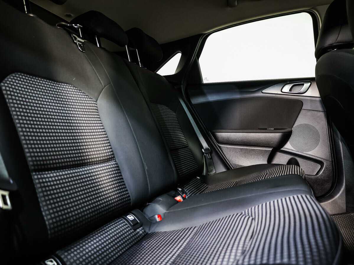 Купить Kia Ceed, 2018, 161 910 км, фото №12