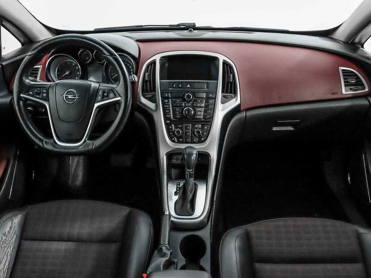 Купить Opel Astra GTC, 2012, 197 625 км, фото №12