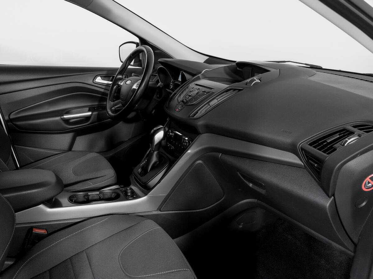 Купить Ford Kuga, 2016, 78 717 км, фото №9