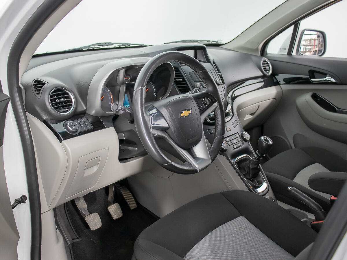 Купить Chevrolet Orlando, 2014, 178 359 км, фото №10