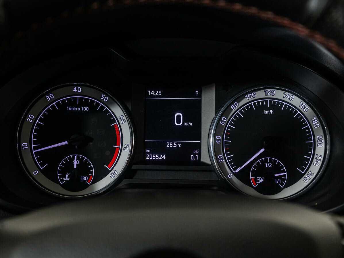 Купить Skoda Octavia, 2017, 205 394 км, фото №12