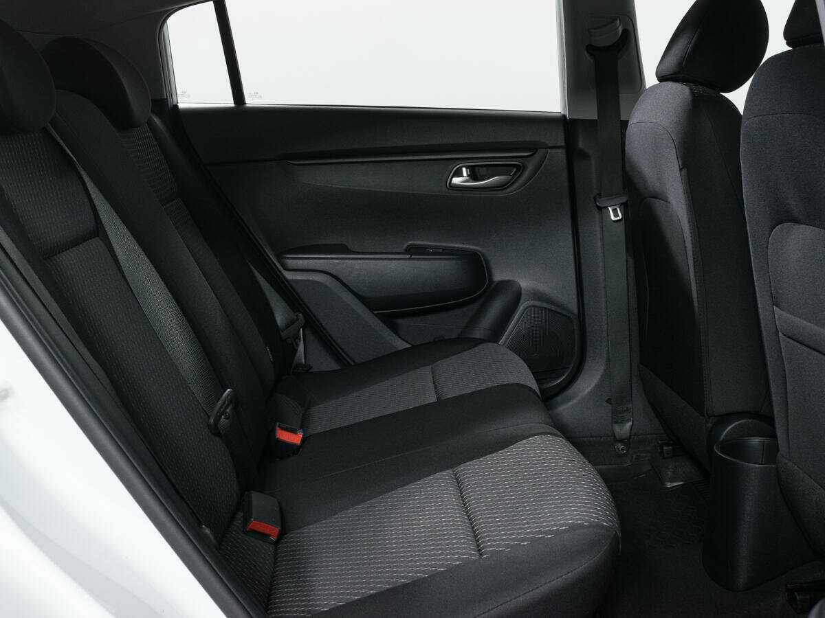 Купить Kia Rio X-Line, 2019, 65 326 км, фото №13