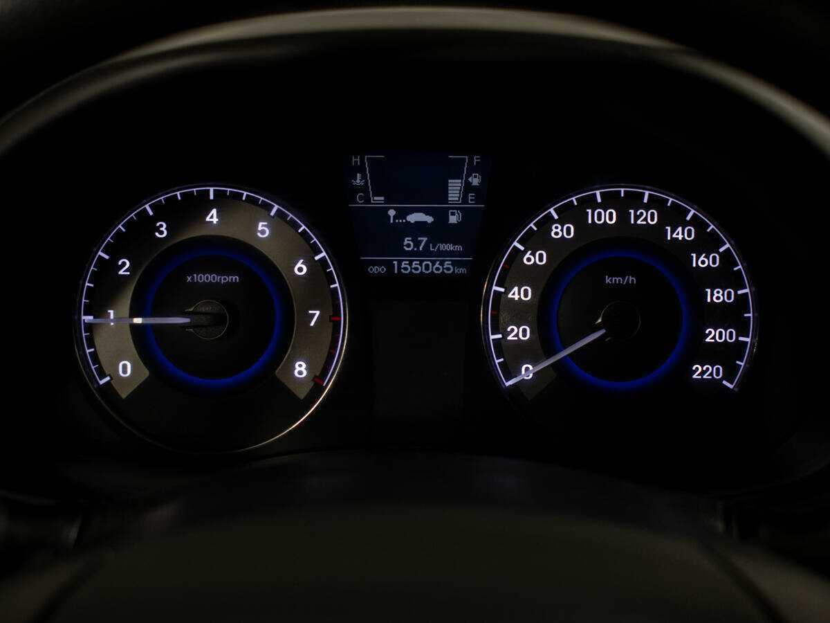 Купить Hyundai Solaris, 2012, 155 062 км, фото №12