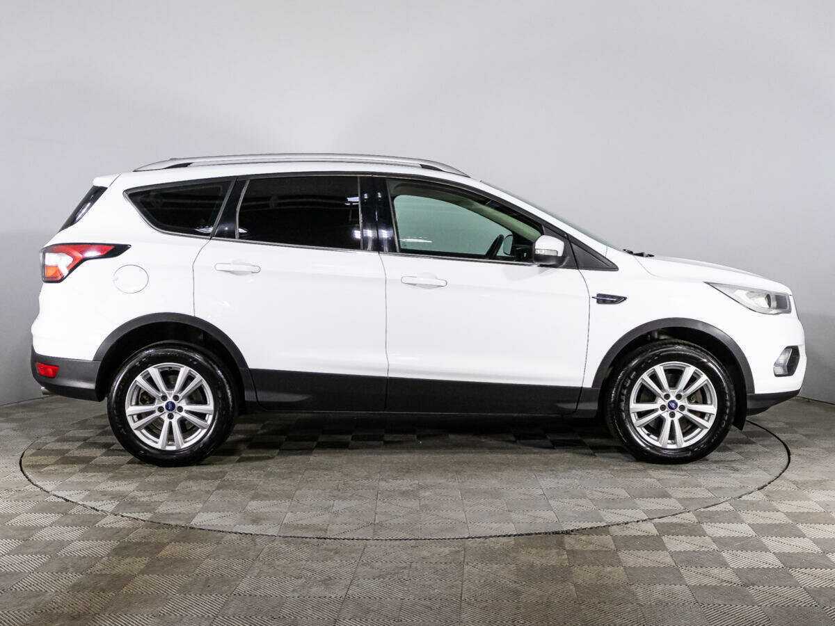 Купить Ford Kuga, 2017, 108 372 км, фото №4