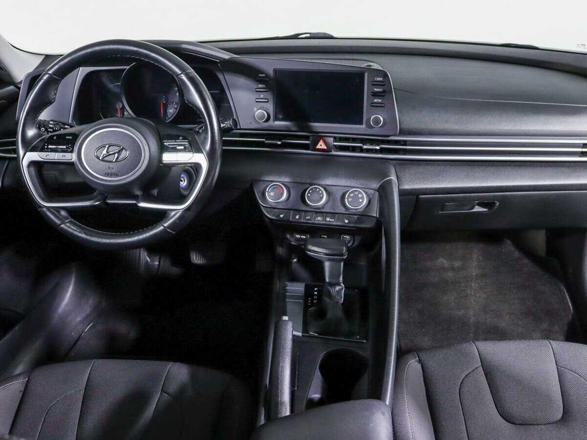 Купить Hyundai Elantra, 2021, 64 564 км, фото №12